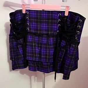 NWT Widow Dolls Kill Purple & Black Plaid Tiered Pleated Mini Skirt and Lacing